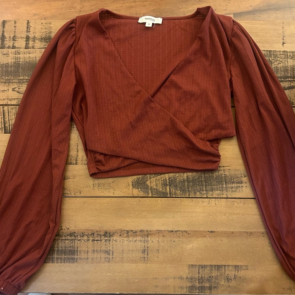 Flirty crop top!